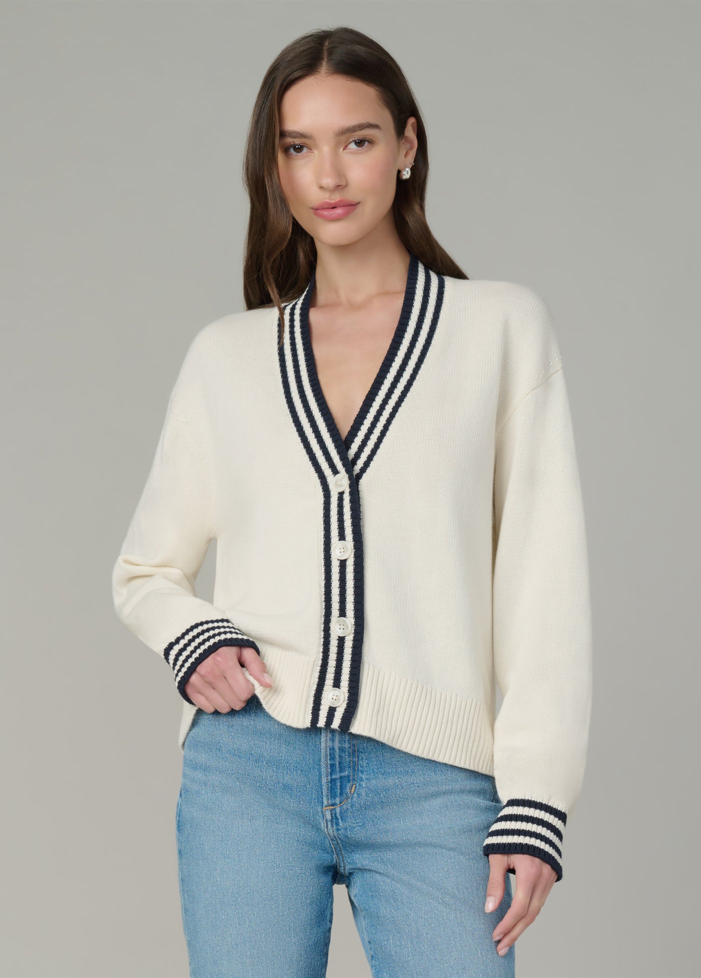 THE LEAH CARDIGAN